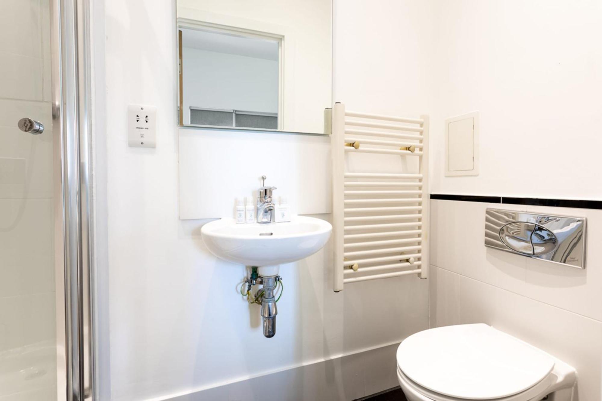 Bright & Comfortable Angel Apartment London Eksteriør billede