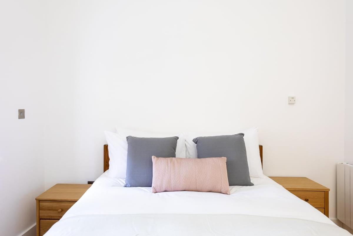 Bright & Comfortable Angel Apartment London Eksteriør billede