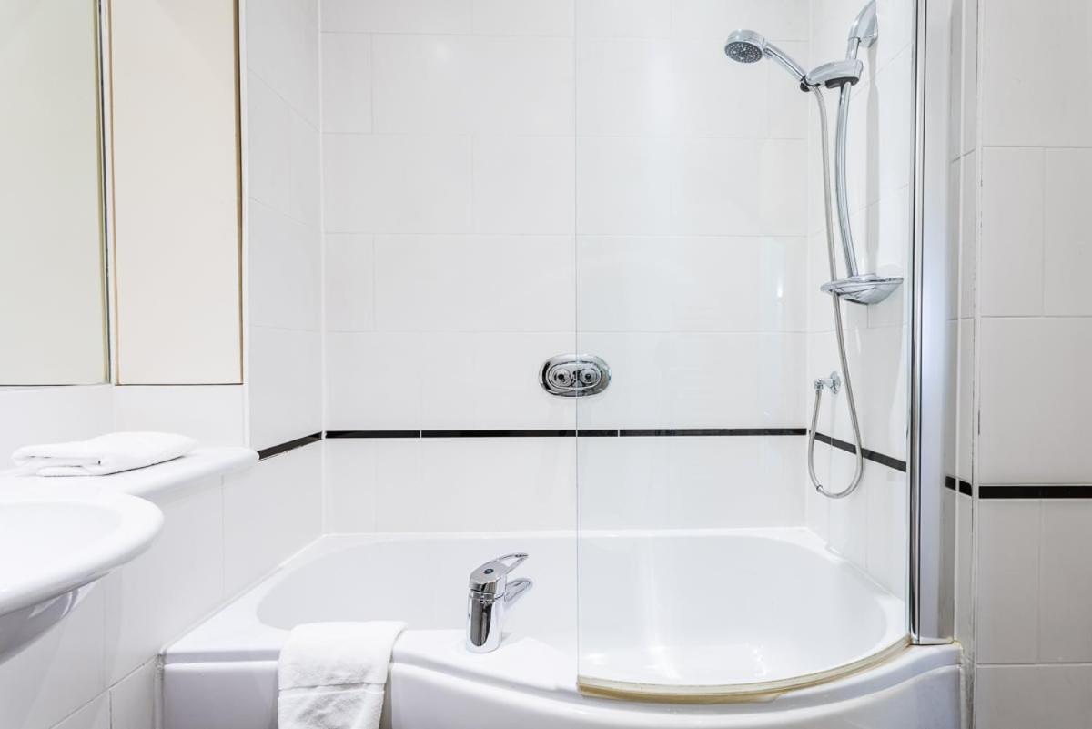 Bright & Comfortable Angel Apartment London Eksteriør billede