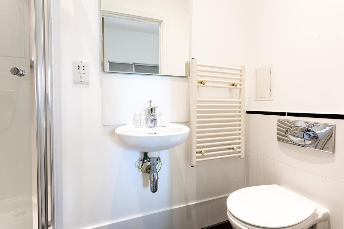 Bright & Comfortable Angel Apartment London Eksteriør billede