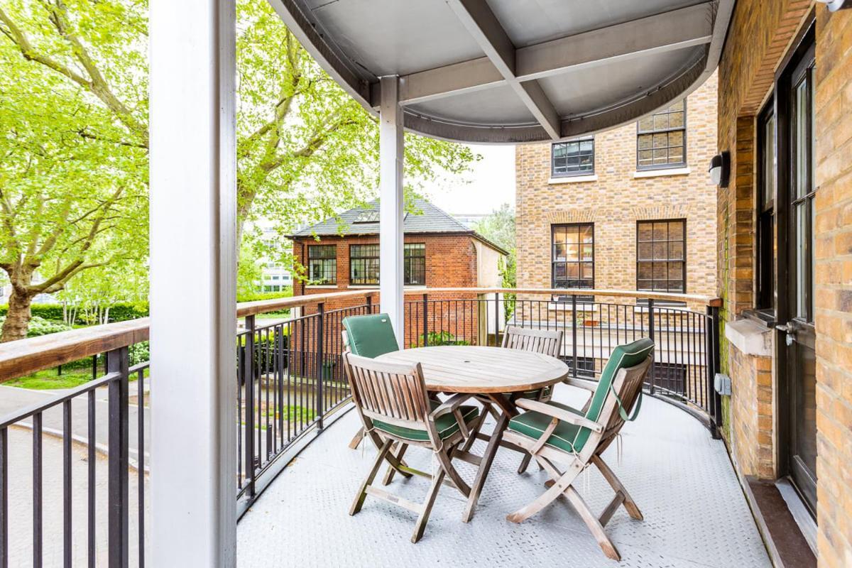 Bright & Comfortable Angel Apartment London Eksteriør billede